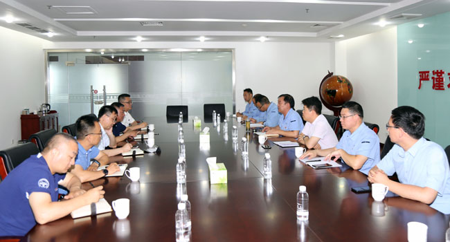 鄭州海關(guān)企管稽查處處長賀方、洛陽海關(guān)關(guān)長郭學(xué)良等到萬基控股集團調(diào)研