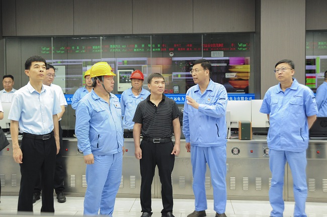 洛陽市委常委、常務(wù)副市長張玉杰一行到萬基控股集團(tuán)調(diào)研