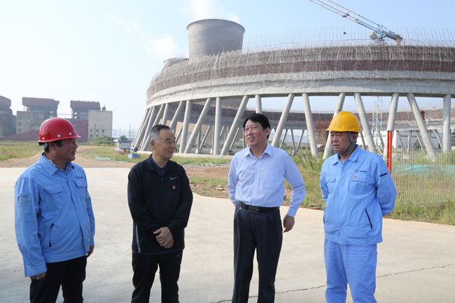 洛陽市政協(xié)副主席張生偉到2×60萬千萬機組項目工地調研